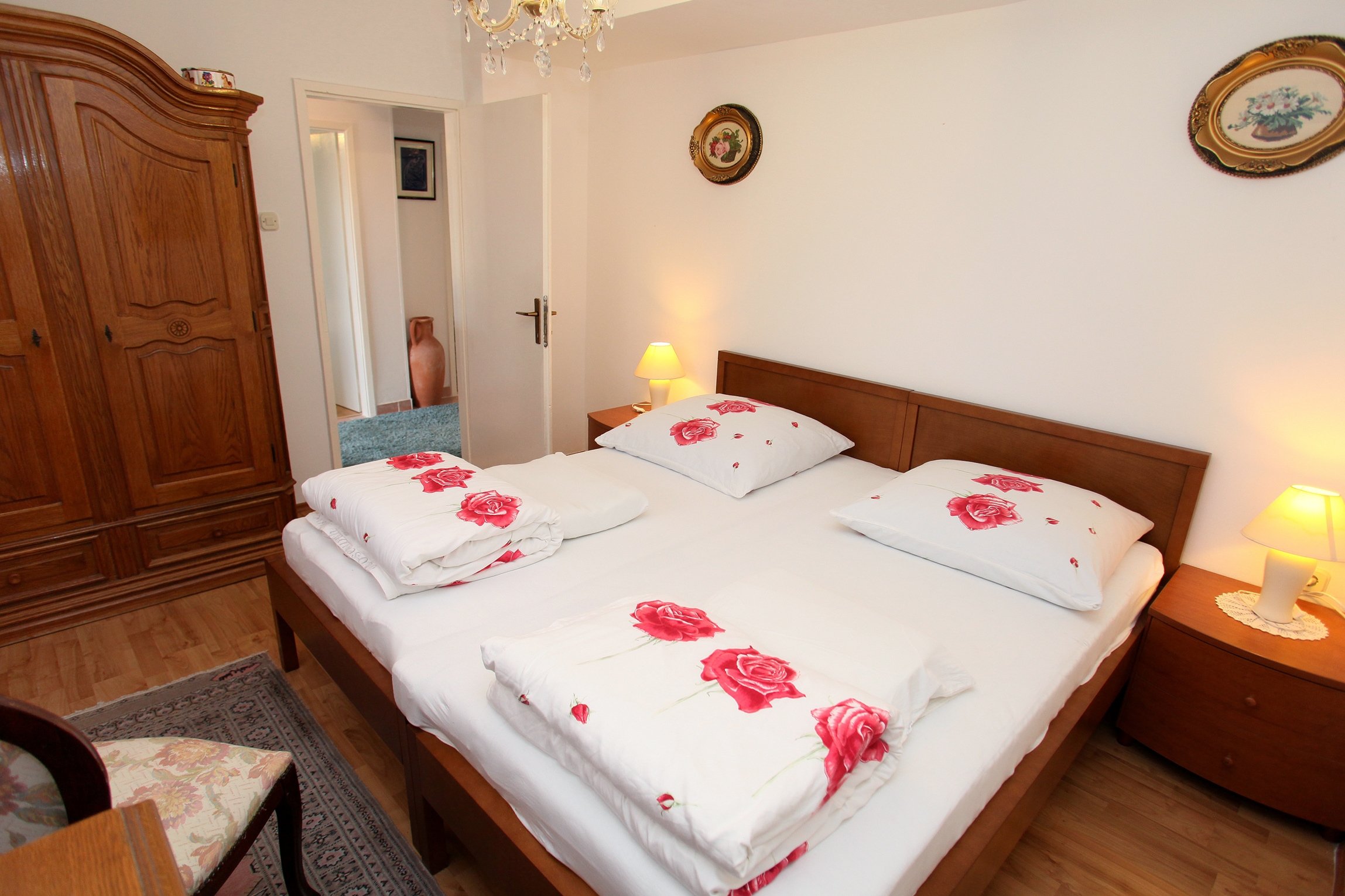 Two bedroom apartment with terrace and sea view Seget Vranjica, Trogir  A-a