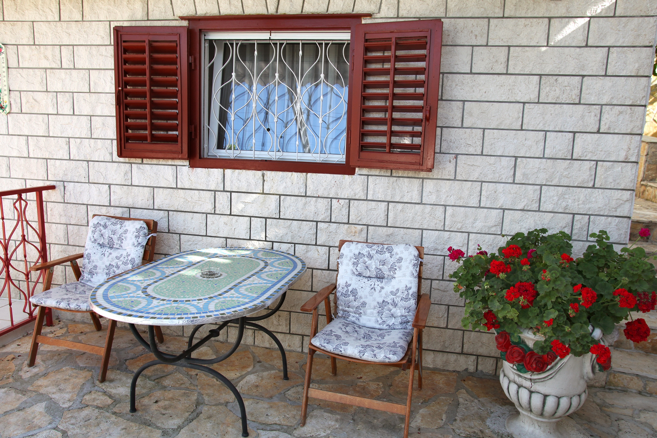 Two bedroom apartment with terrace and sea view Seget Vranjica, Trogir  A-a
