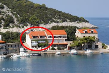 Property Zaklopatica, Lastovo, Property 993 - Apartments by the sea.