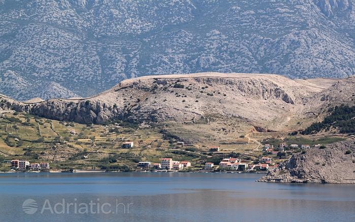 Panorama mjesta Metajna, rivijera Pag